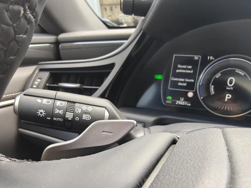 Lexus ES - Afbeelding 28 van 30