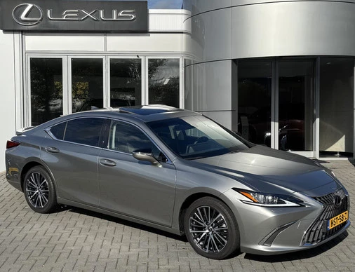 Lexus ES - Afbeelding 1 van 30