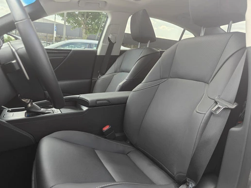 Lexus ES - Afbeelding 17 van 30