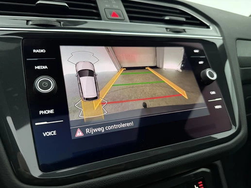 Volkswagen Tiguan - Afbeelding 21 van 30