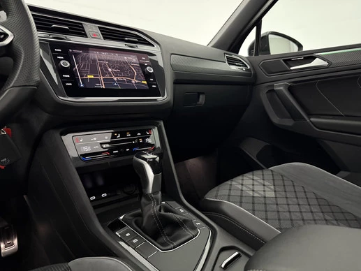 Volkswagen Tiguan - Afbeelding 29 van 30