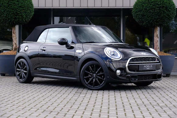 MINI Cooper S Cabrio - Afbeelding 1 van 30