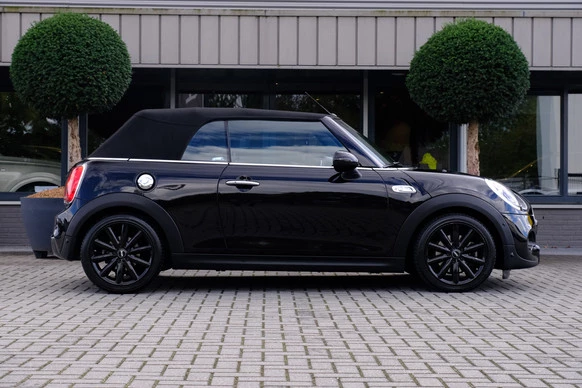 MINI Cooper S Cabrio - Afbeelding 7 van 30
