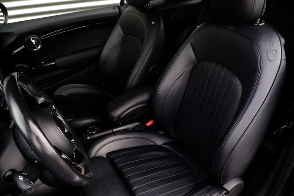 MINI Cooper S Cabrio - Afbeelding 18 van 30