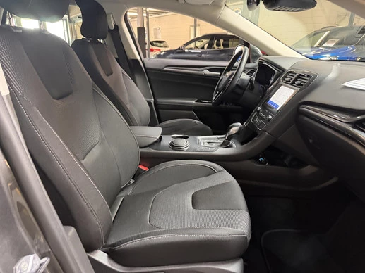 Ford Mondeo - Afbeelding 22 van 25
