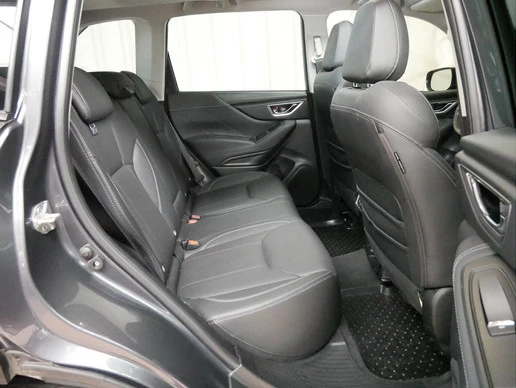 Subaru Forester - Afbeelding 13 van 26