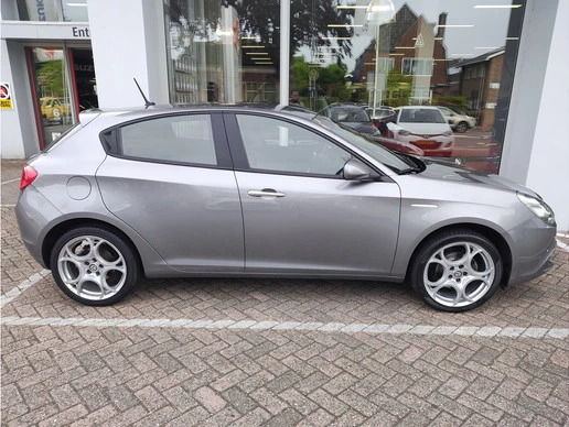 Alfa Romeo Giulietta - Afbeelding 6 van 30
