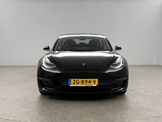 Tesla Model 3 - Afbeelding 5 van 30