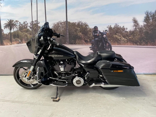 Harley-Davidson Street Glide - Afbeelding 2 van 14