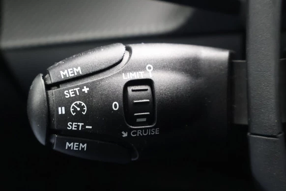 Peugeot e-208 - Afbeelding 10 van 30