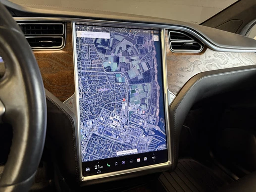 Tesla Model X - Afbeelding 19 van 30