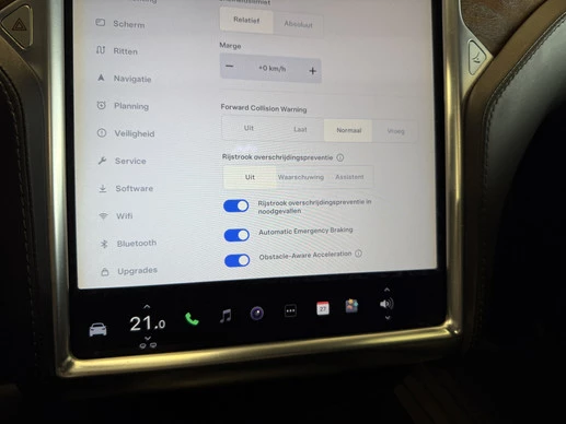 Tesla Model X - Afbeelding 24 van 30