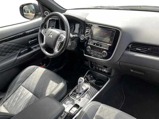 Mitsubishi Outlander - Afbeelding 16 van 27