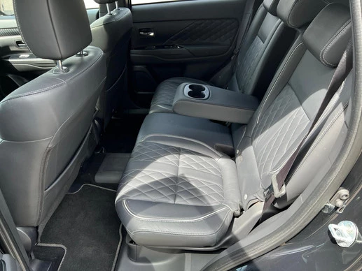 Mitsubishi Outlander - Afbeelding 17 van 27
