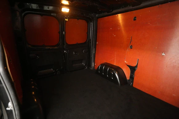 Renault Trafic - Afbeelding 25 van 27