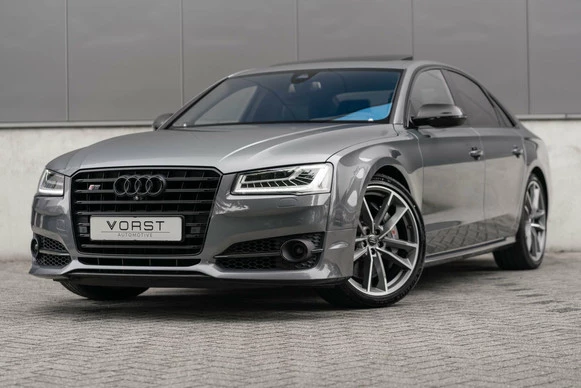 Audi S8 - Afbeelding 1 van 30