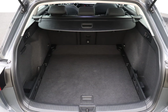 Volkswagen Golf - Afbeelding 13 van 30