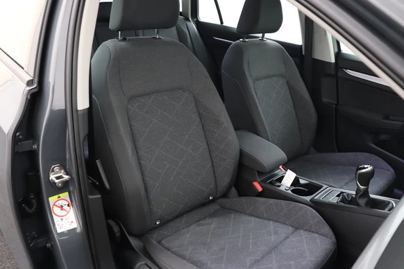 Volkswagen Golf - Afbeelding 15 van 30