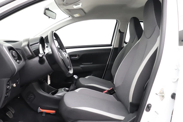 Toyota Aygo - Afbeelding 10 van 30