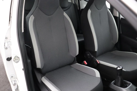 Toyota Aygo - Afbeelding 14 van 30