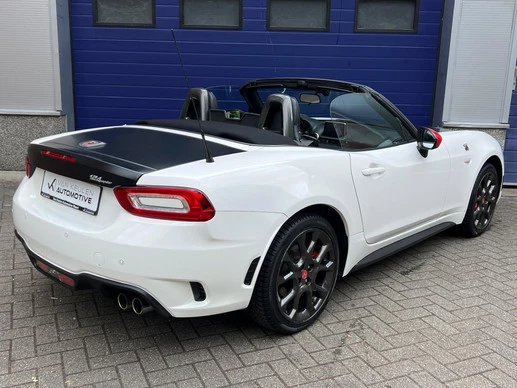 Fiat 124 Spider - Afbeelding 10 van 22
