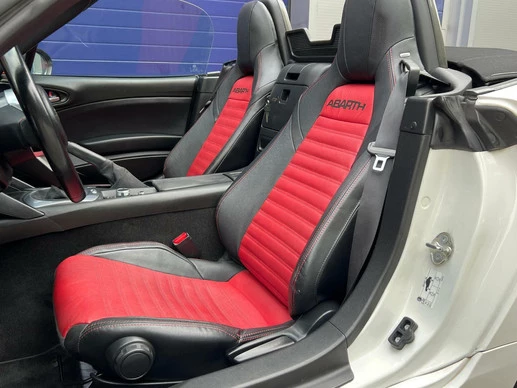 Fiat 124 Spider - Afbeelding 13 van 22