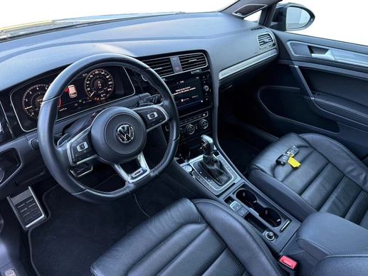 Volkswagen Golf - Afbeelding 13 van 30