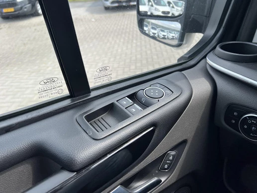 Ford Tourneo Custom - Afbeelding 23 van 30