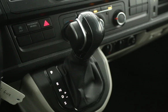 Volkswagen Transporter - Afbeelding 24 van 29