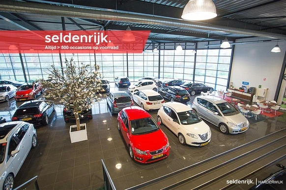Renault Clio - Afbeelding 28 van 30
