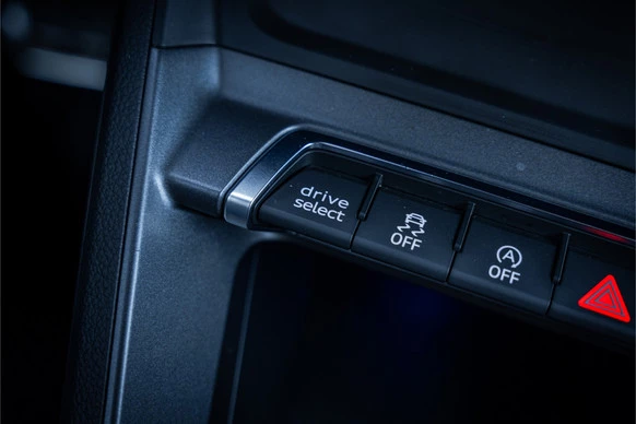 Audi RSQ3 - Afbeelding 23 van 30