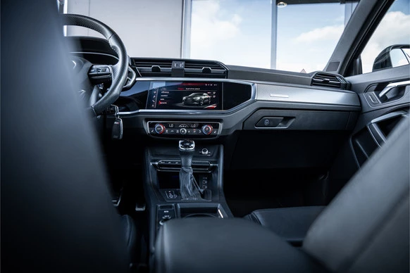 Audi RSQ3 - Afbeelding 26 van 30