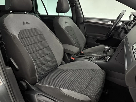 Volkswagen Golf - Afbeelding 15 van 30