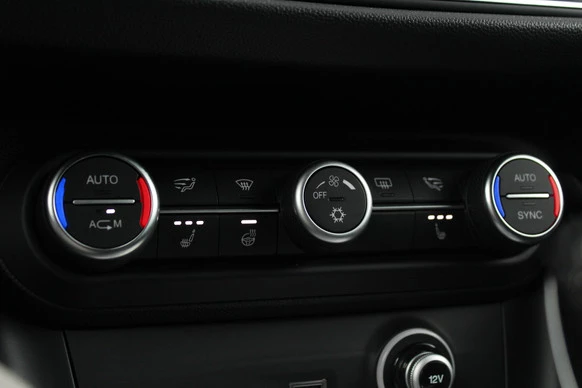 Alfa Romeo Stelvio - Afbeelding 27 van 30
