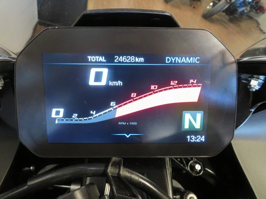 BMW S 1000 RR - Afbeelding 11 van 15