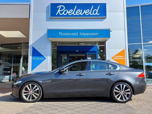Jaguar XE - Afbeelding 4 van 30