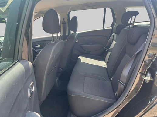 Dacia Logan - Afbeelding 7 van 26