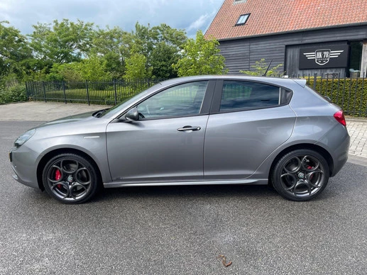 Alfa Romeo Giulietta - Afbeelding 2 van 29