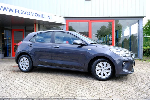 Kia Rio - Afbeelding 4 van 30