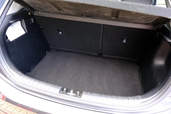 Kia Rio - Afbeelding 10 van 30