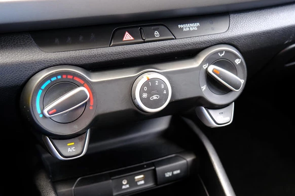 Kia Rio - Afbeelding 13 van 30