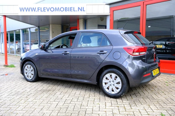 Kia Rio - Afbeelding 26 van 30