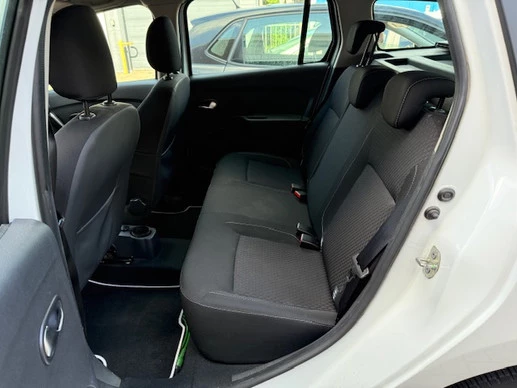 Dacia Logan - Afbeelding 11 van 30