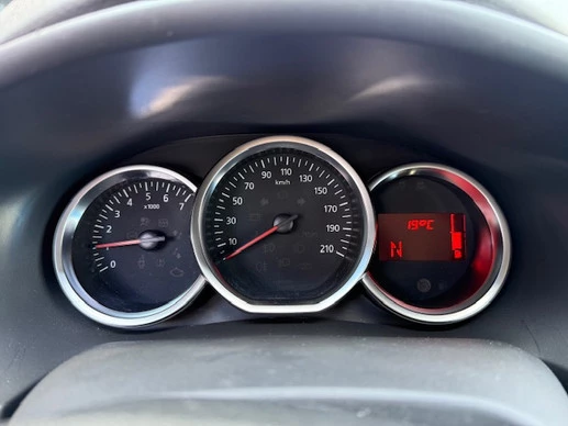 Dacia Logan - Afbeelding 13 van 30