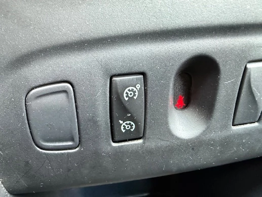 Dacia Logan - Afbeelding 27 van 30