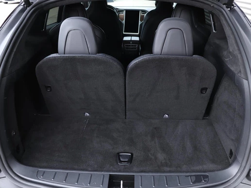 Tesla Model X - Afbeelding 14 van 24