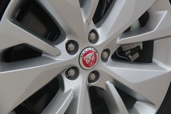Jaguar XF - Afbeelding 13 van 30
