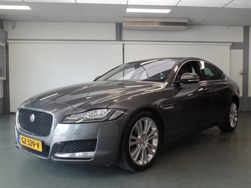 Jaguar XF - Afbeelding 2 van 30