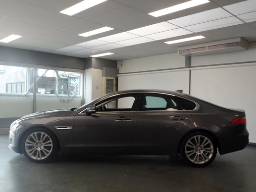 Jaguar XF - Afbeelding 8 van 30