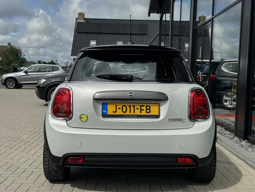 MINI Electric - Afbeelding 25 van 29
